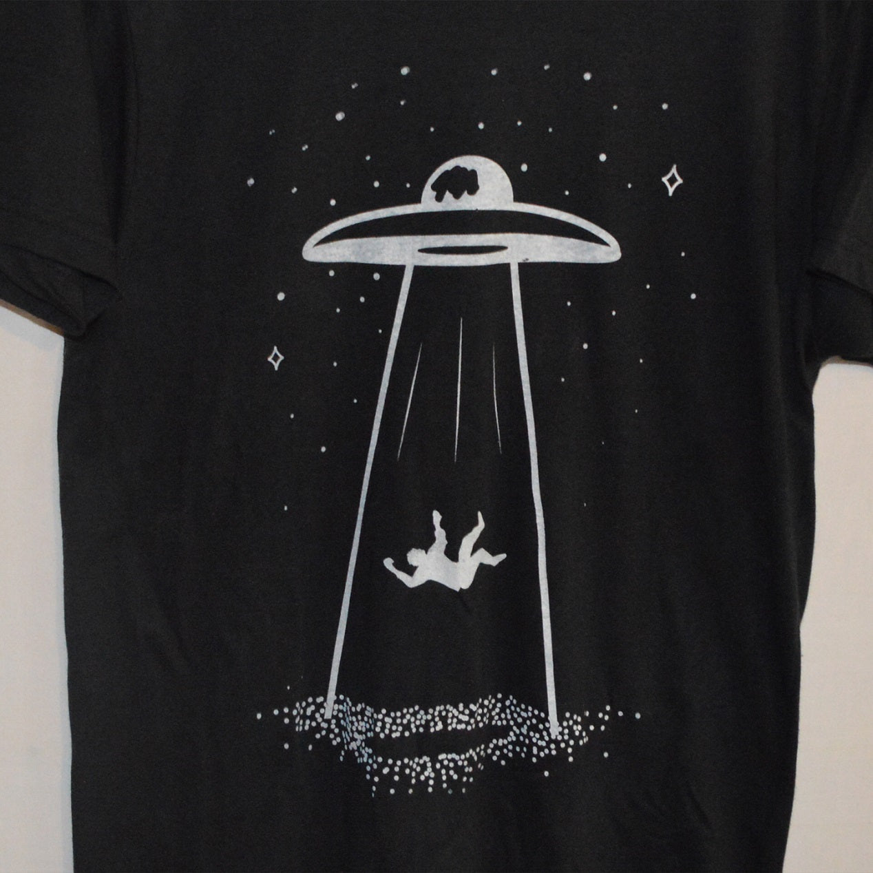 UFO Abduction Black T-shirt - Free Shipping - iimvclothing