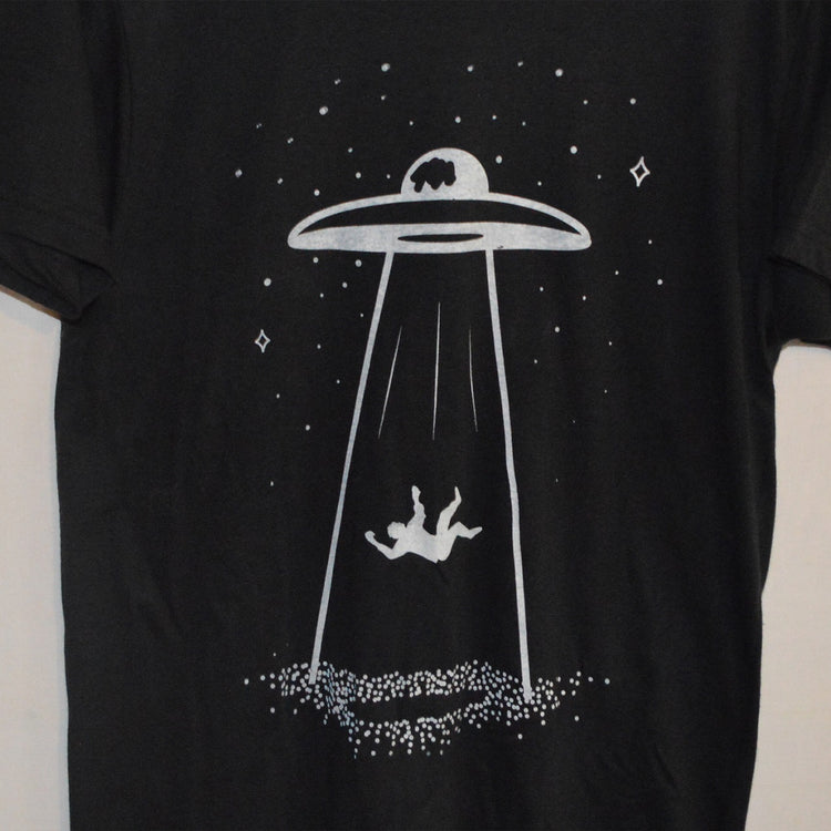 UFO Abduction Black T-shirt - Free Shipping - iimvclothing