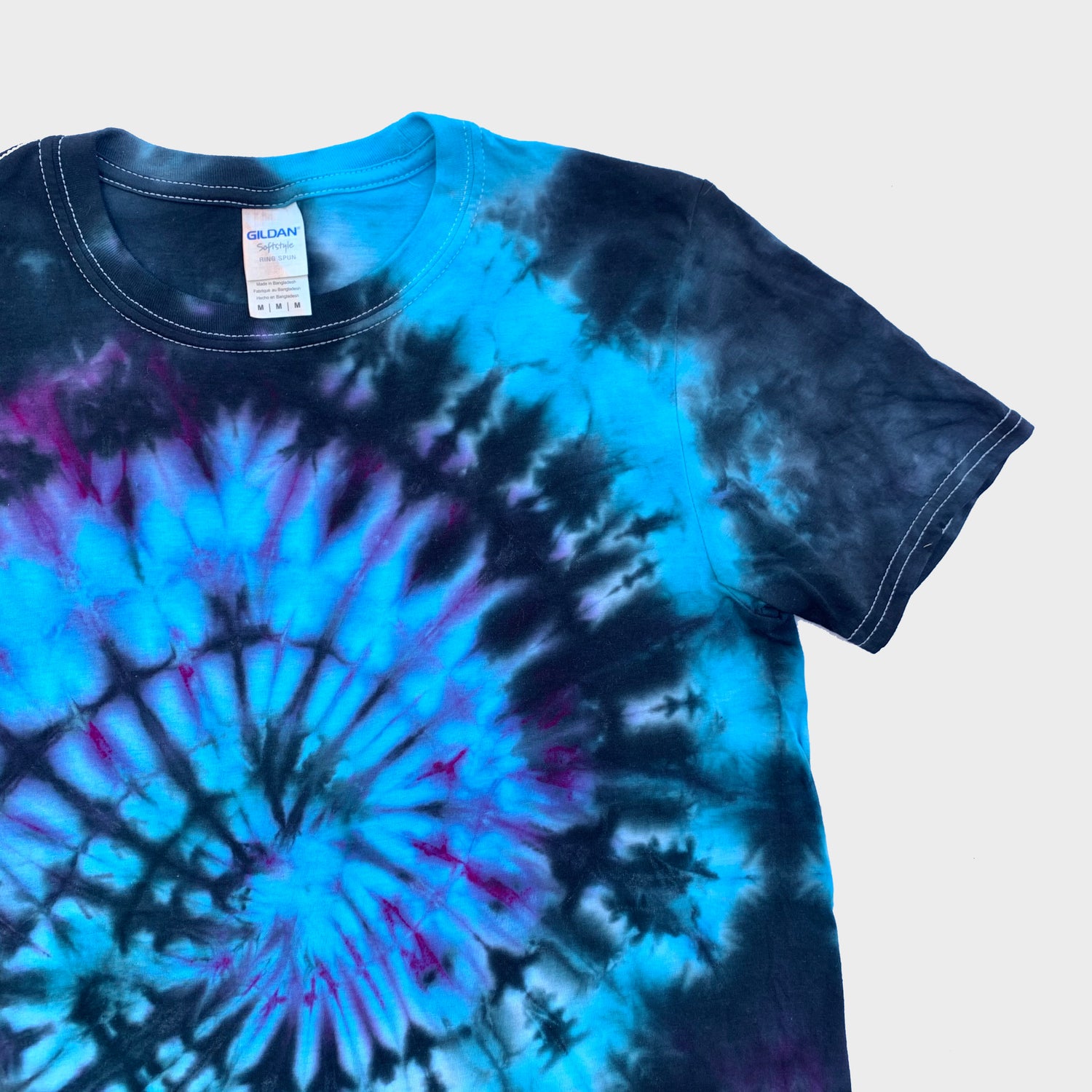 Blue/Purple/Black Spiral Tie Dye T-shirt - Free Shipping - iimvclothing