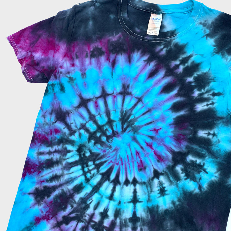 Blue/Purple/Black Spiral Tie Dye T-shirt - Free Shipping - iimvclothing