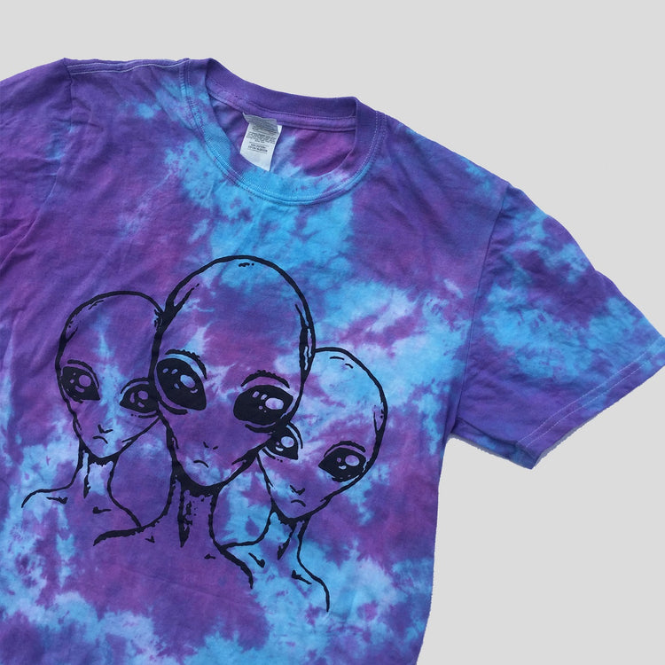 Aliens Purple/Blue Tie Dye T-shirt - Free Shipping - iimvclothing