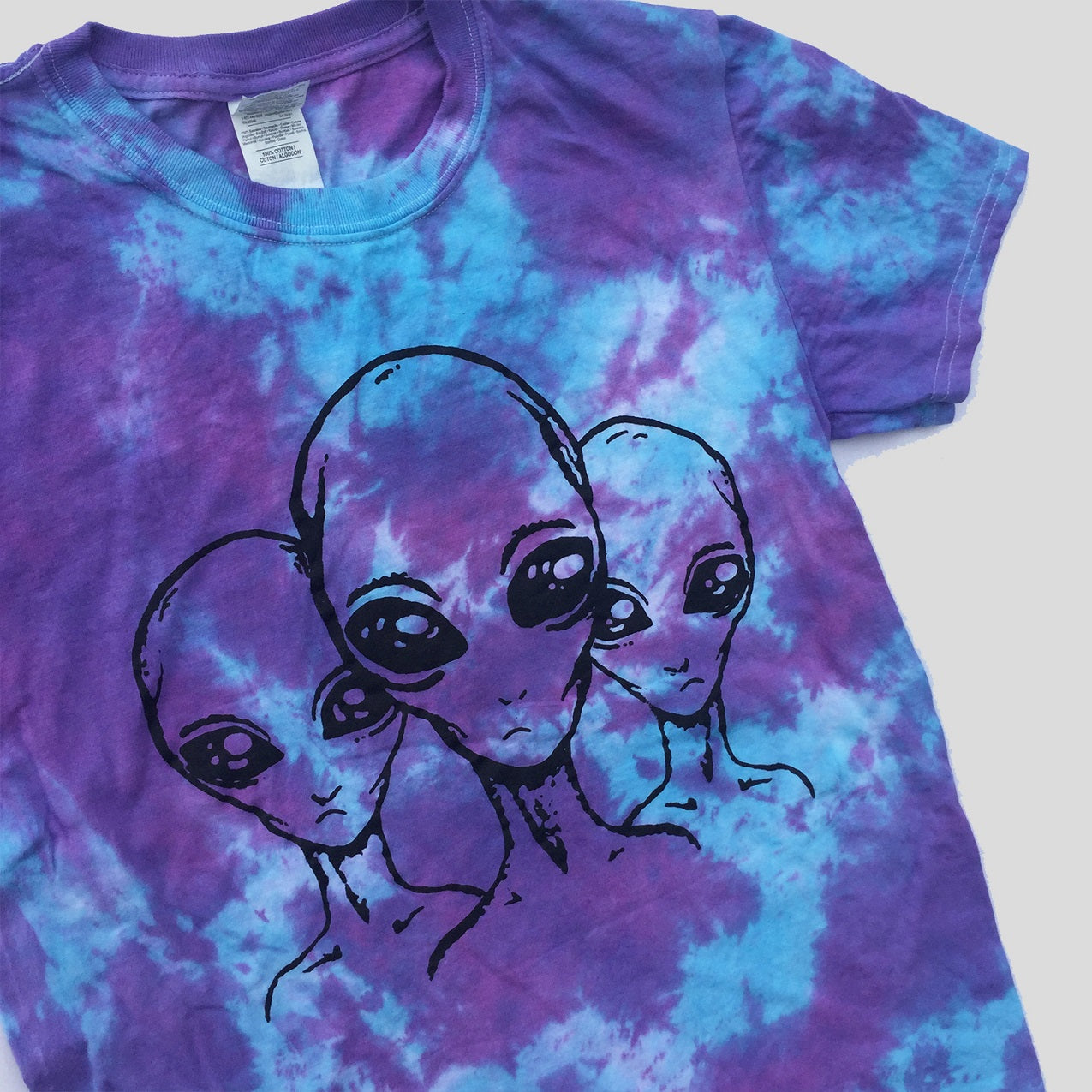 Aliens Purple/Blue Tie Dye T-shirt - Free Shipping - iimvclothing