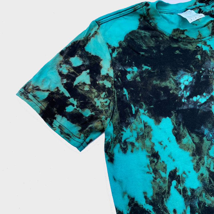Blue/Black Reverse Tie Dye T-shirt - Free Shipping - iimvclothing