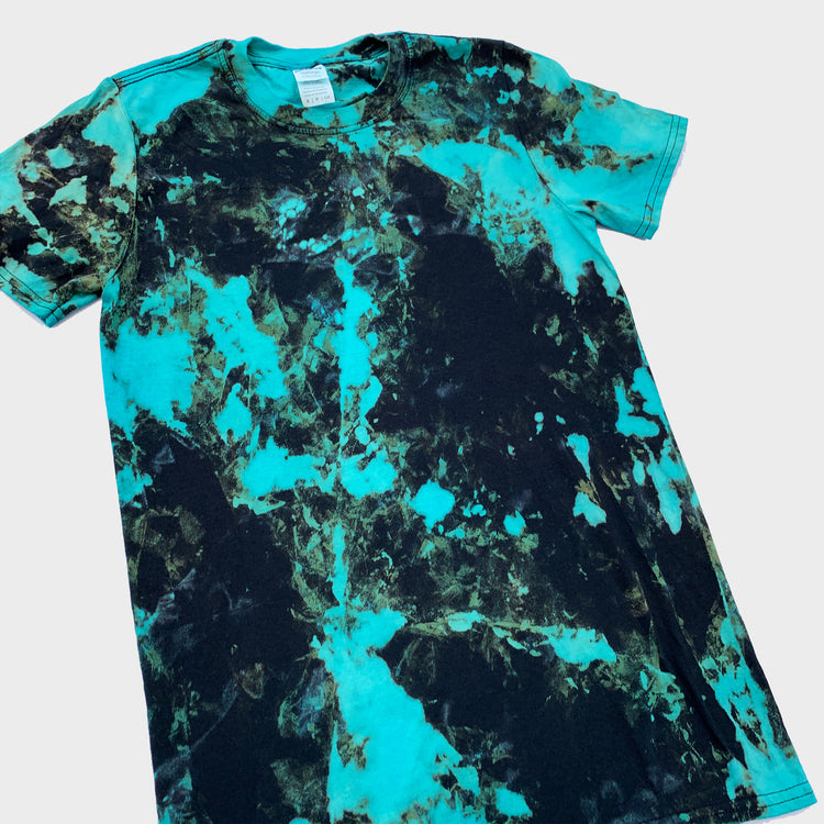 Blue/Black Reverse Tie Dye T-shirt - Free Shipping - iimvclothing