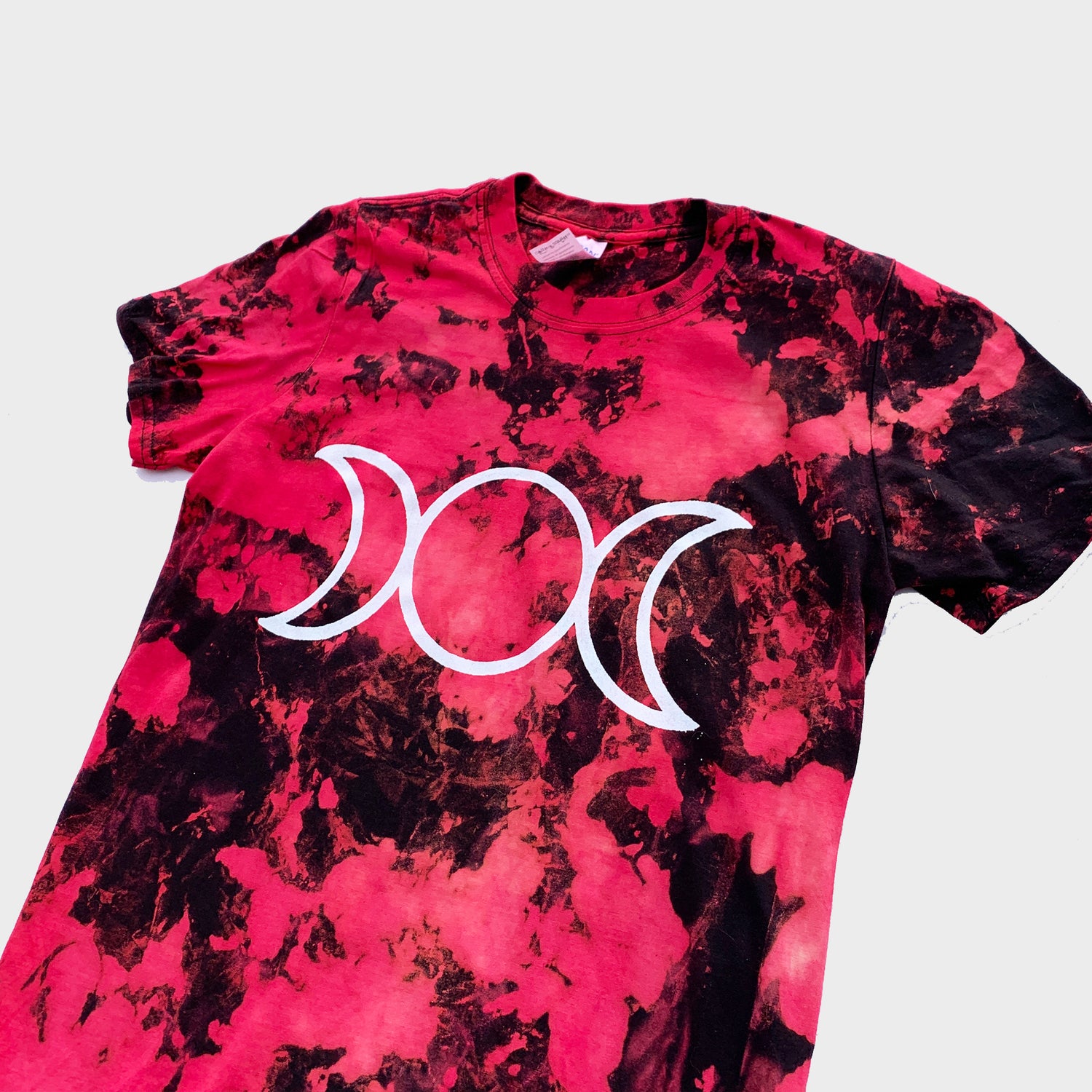 Mother Maiden Crone Red/Black Reverse Tie Dye T-shirt - Free Shipping - iimvclothing
