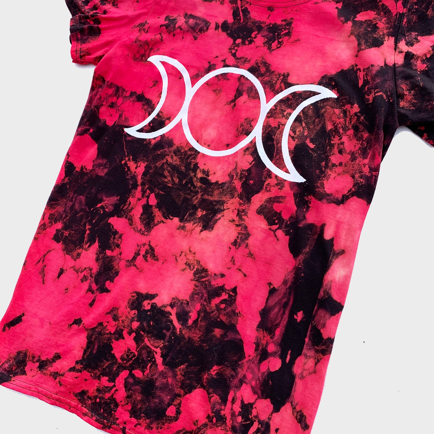 Mother Maiden Crone Red/Black Reverse Tie Dye T-shirt - Free Shipping - iimvclothing