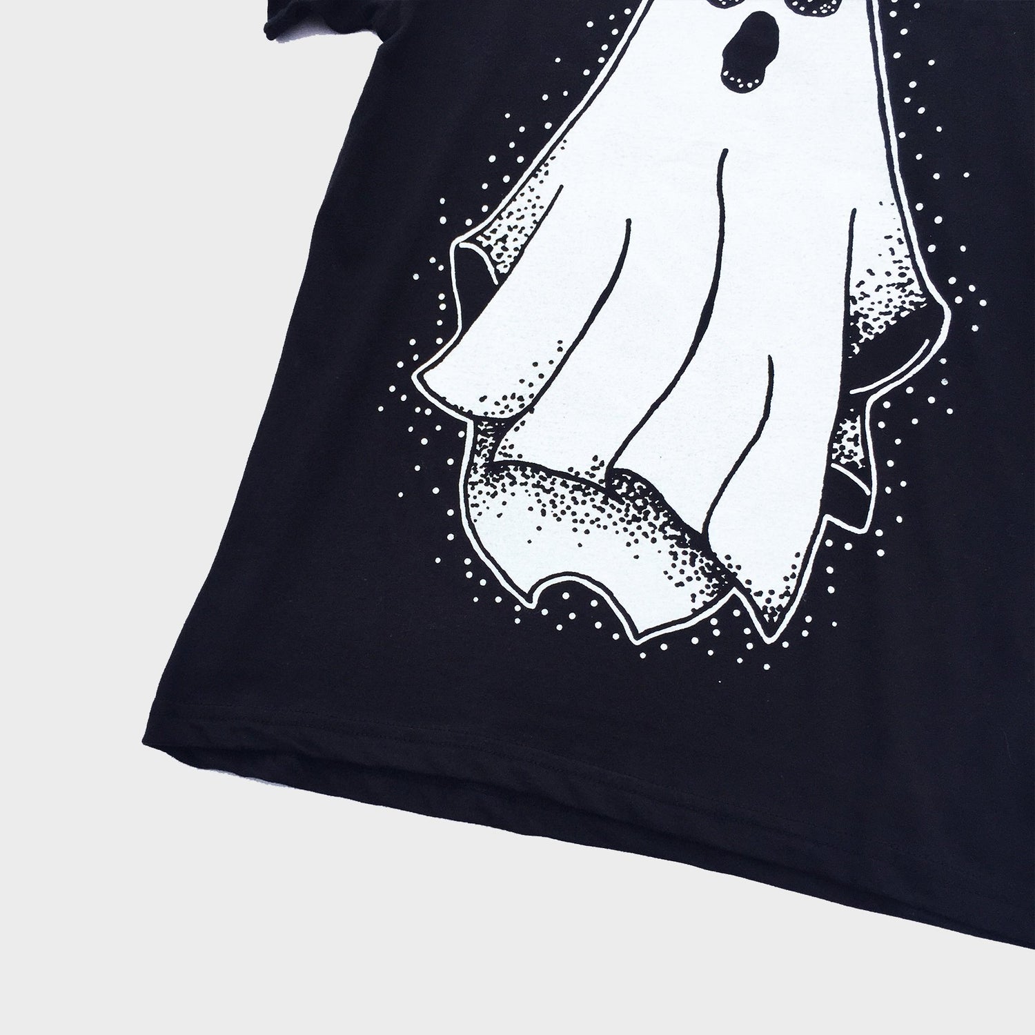 Spooky Ghost Black T-shirt - Free Shipping - iimvclothing