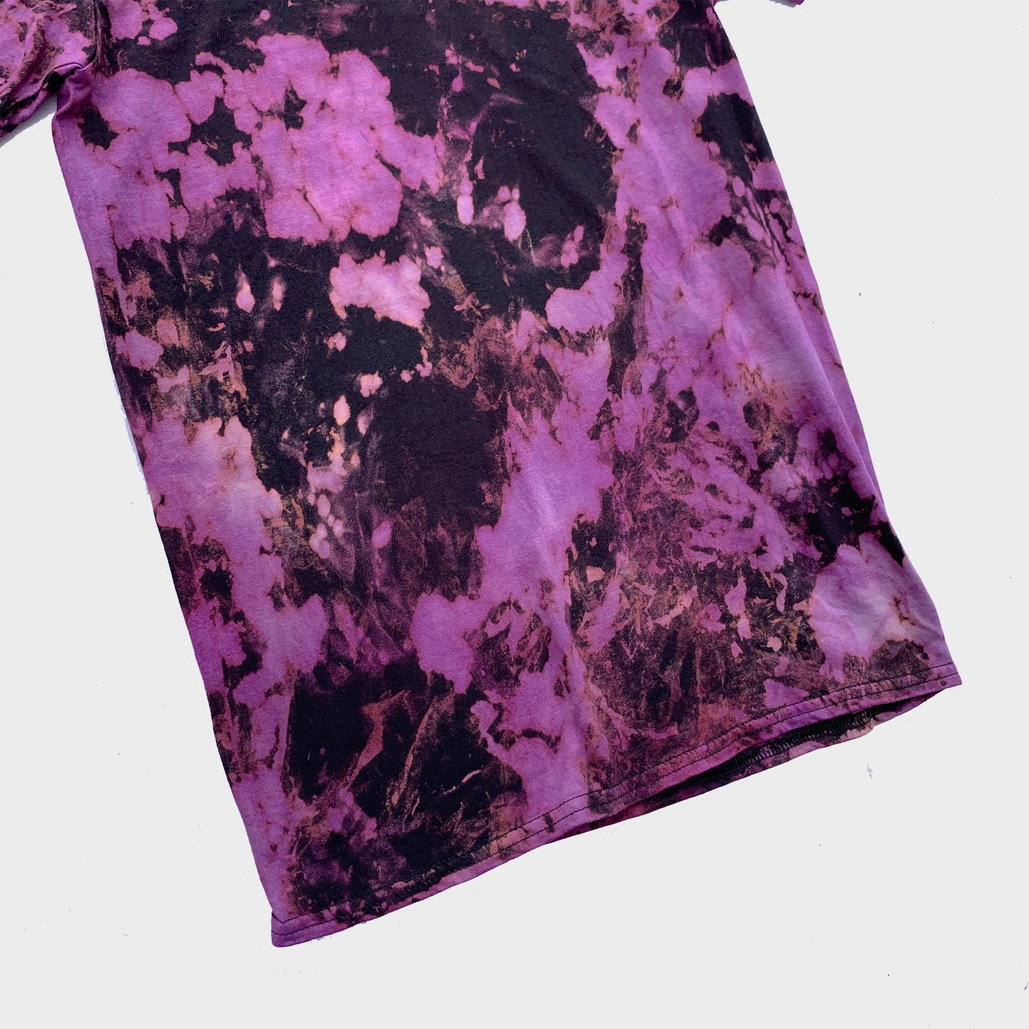 Purple/Black Reverse Tie Dye T-shirt - Free Shipping - iimvclothing