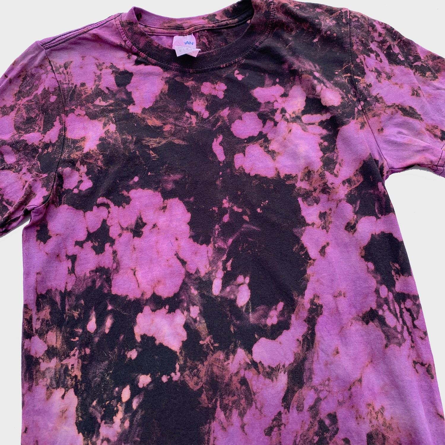 Purple/Black Reverse Tie Dye T-shirt - Free Shipping - iimvclothing