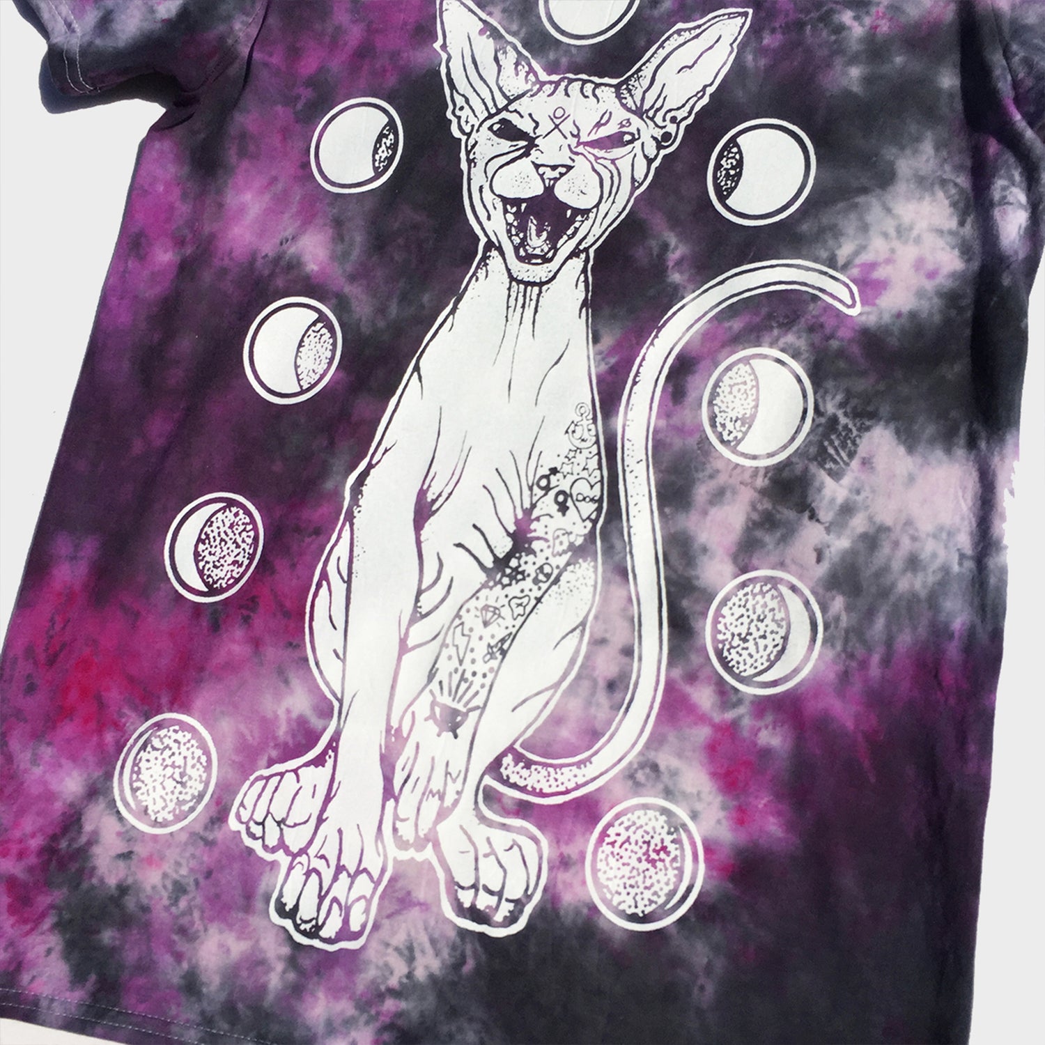 Moon Cat Purple/Black Tie Dye T-shirt - Free Shipping - iimvclothing