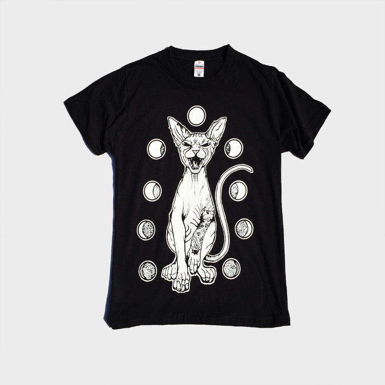 Moon Cat Black T-shirt - Free Shipping - iimvclothing