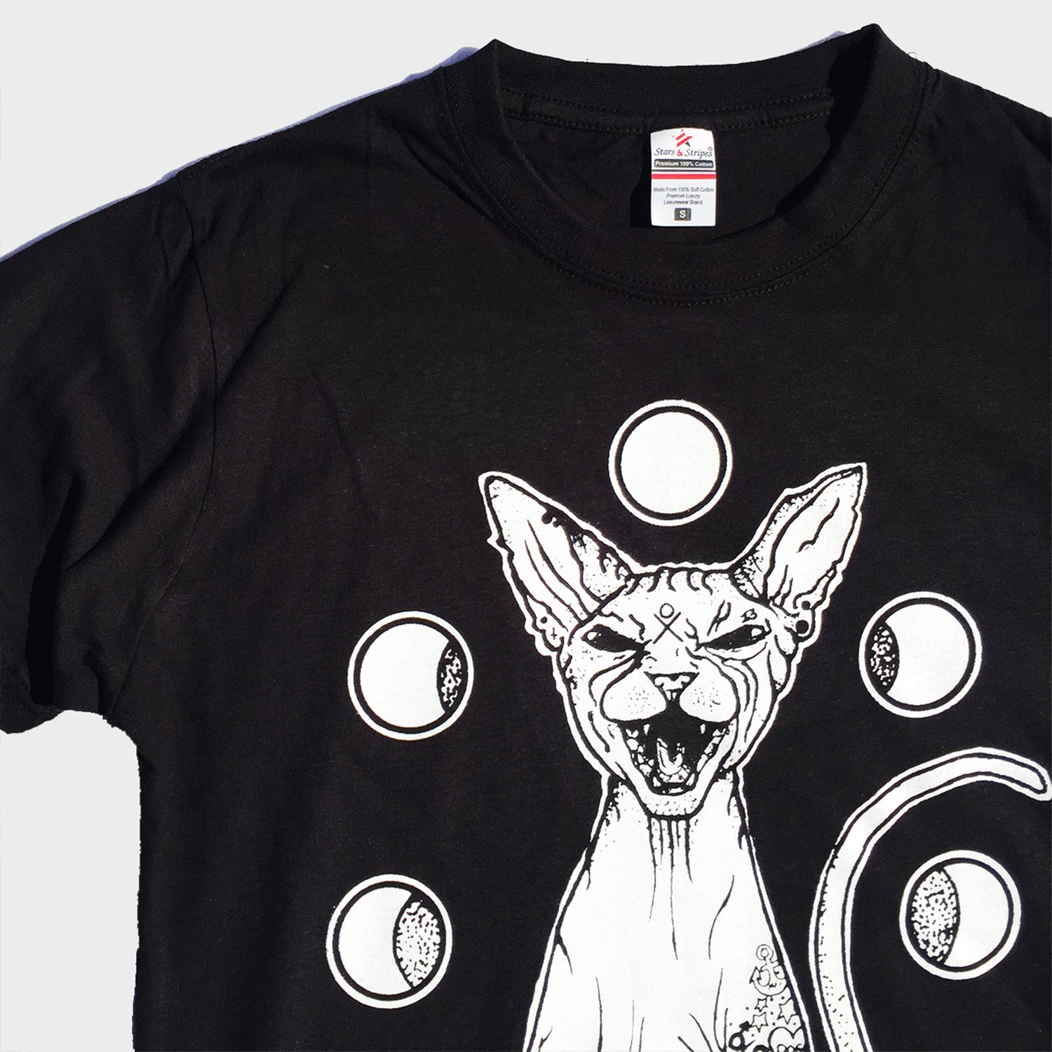 Moon Cat Black T-shirt - Free Shipping - iimvclothing