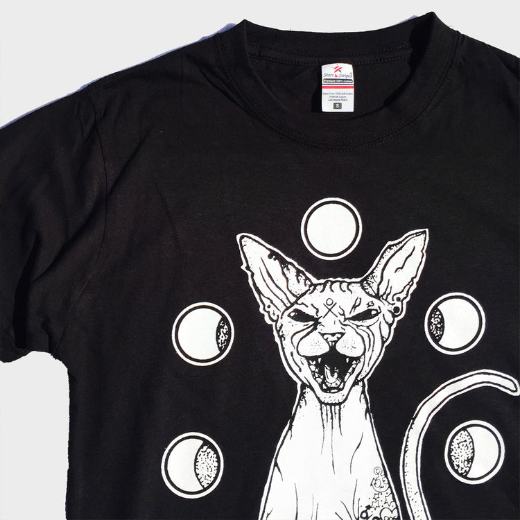 Moon Cat Black T-shirt - Free Shipping - iimvclothing