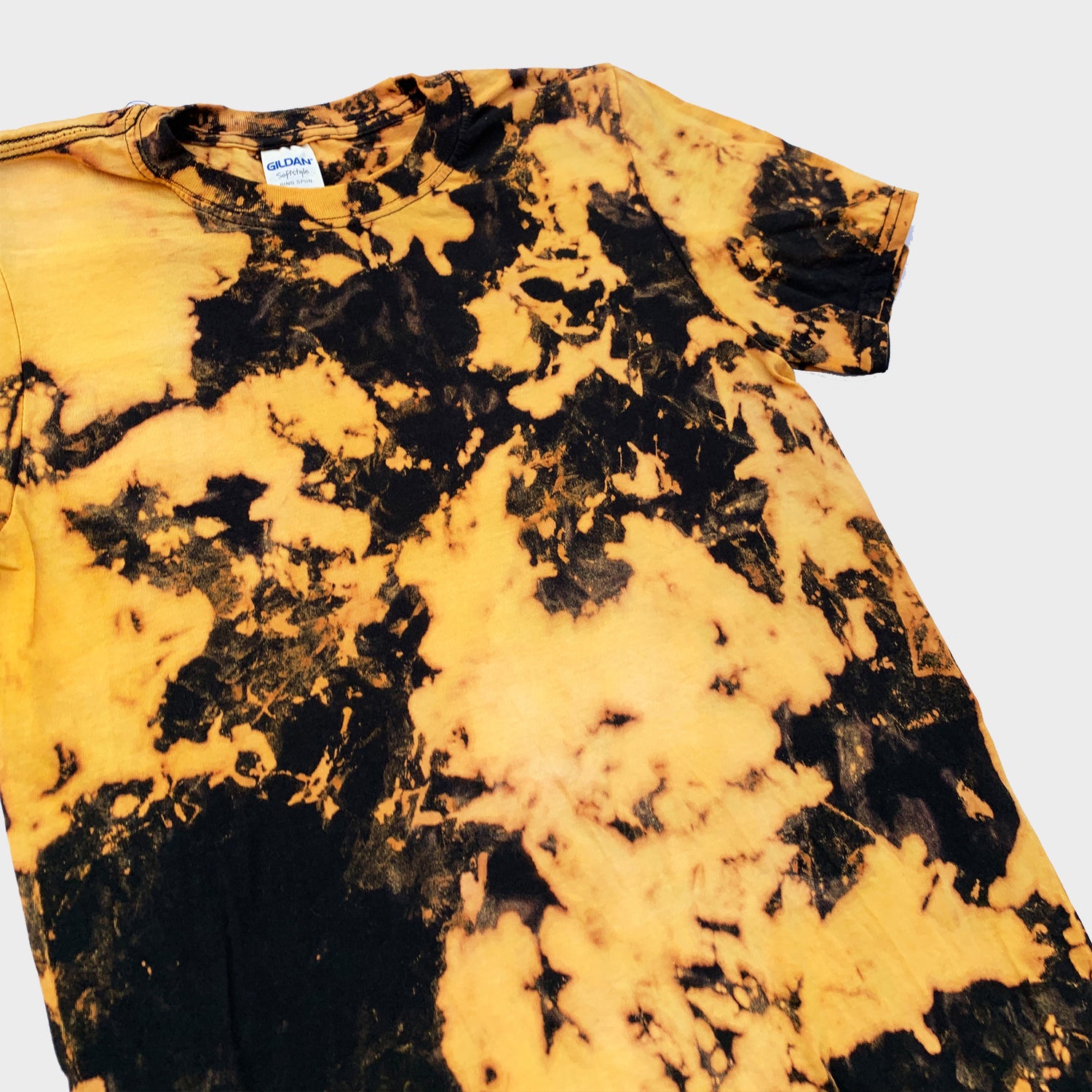 Yellow/Black Reverse Tie Dye T-shirt - Free Shipping - iimvclothing