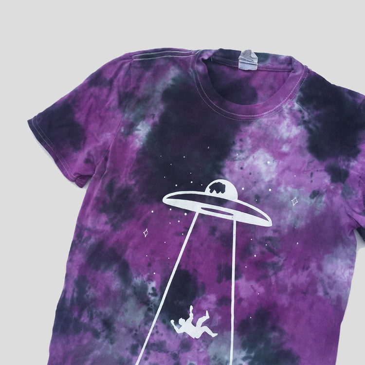 UFO Abduction Purple/Black Tie Dye T-shirt - Free Shipping - iimvclothing