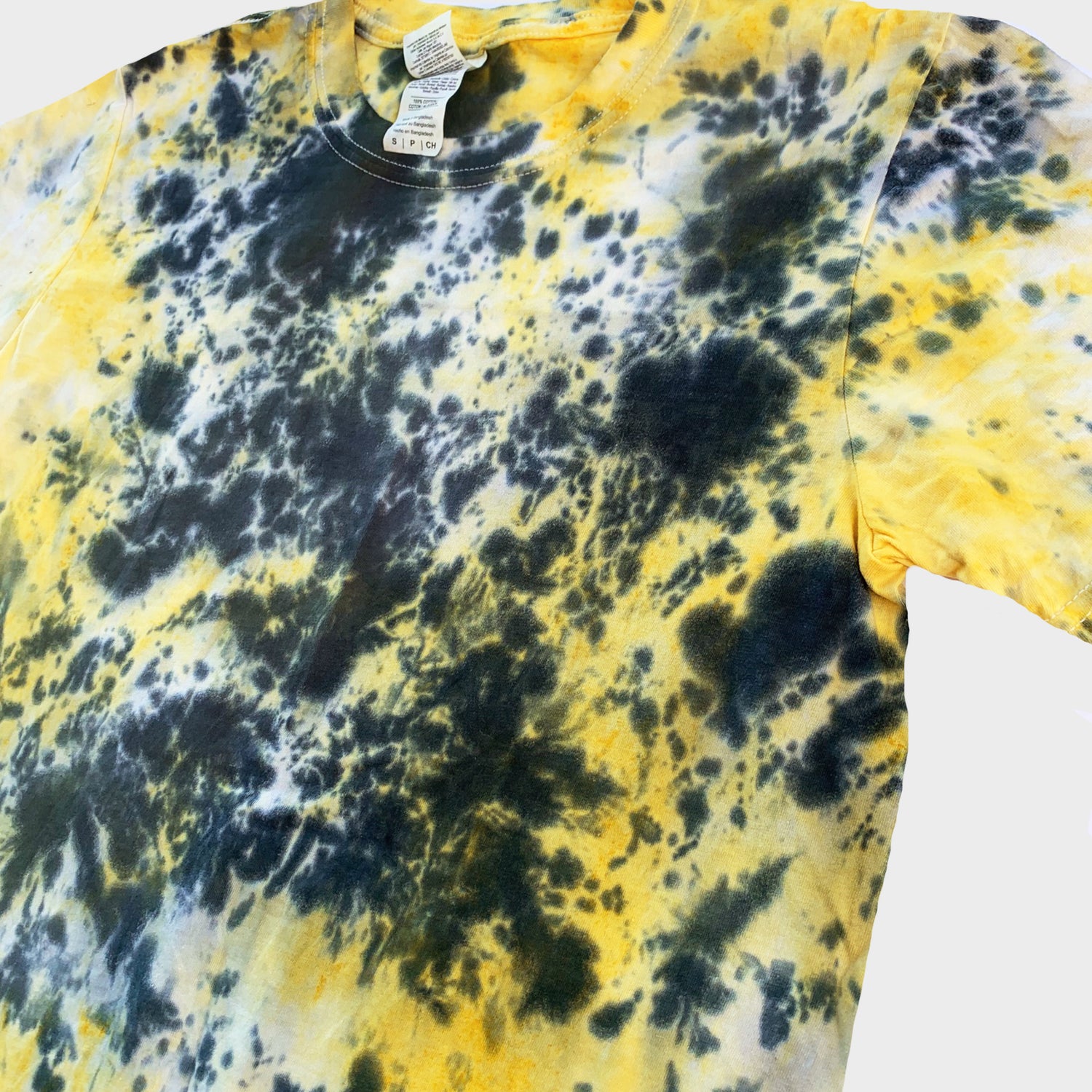Yellow/Black Tie Dye T-shirt - Free Shipping - iimvclothing